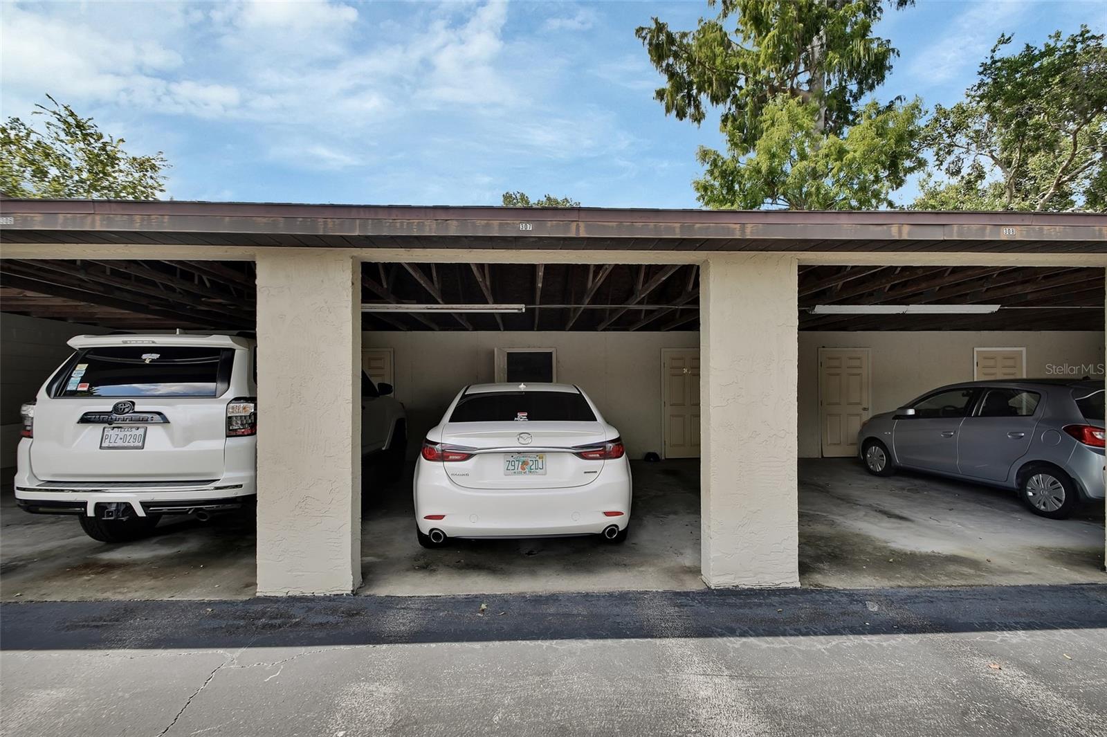 YORKTOWNE ESTATE CONDO - Residential