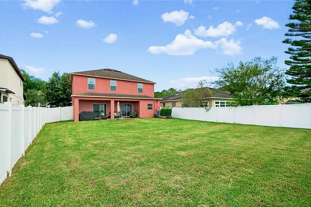 Photo of 20410 Autumn Fern Avenue, Tampa, FL 33647 (MLS # TB8423838)