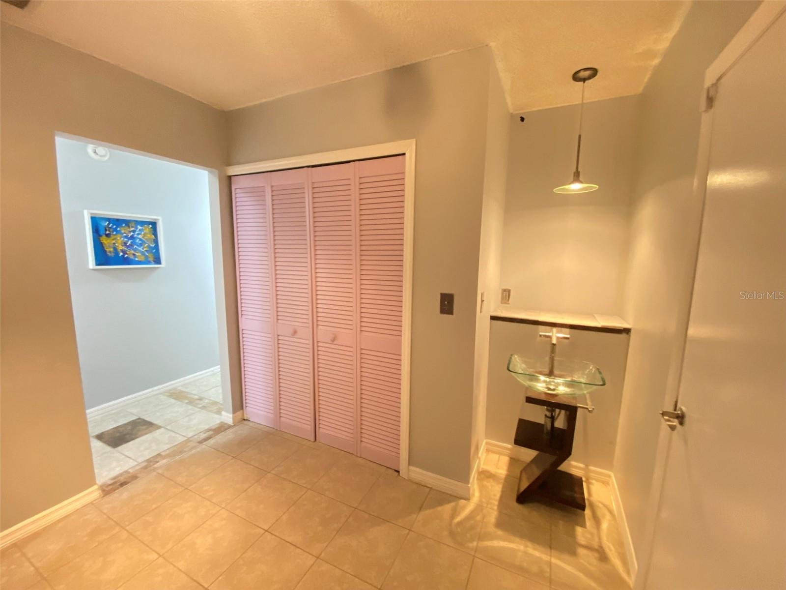 SOUTHFORK SUB - Residential Lease