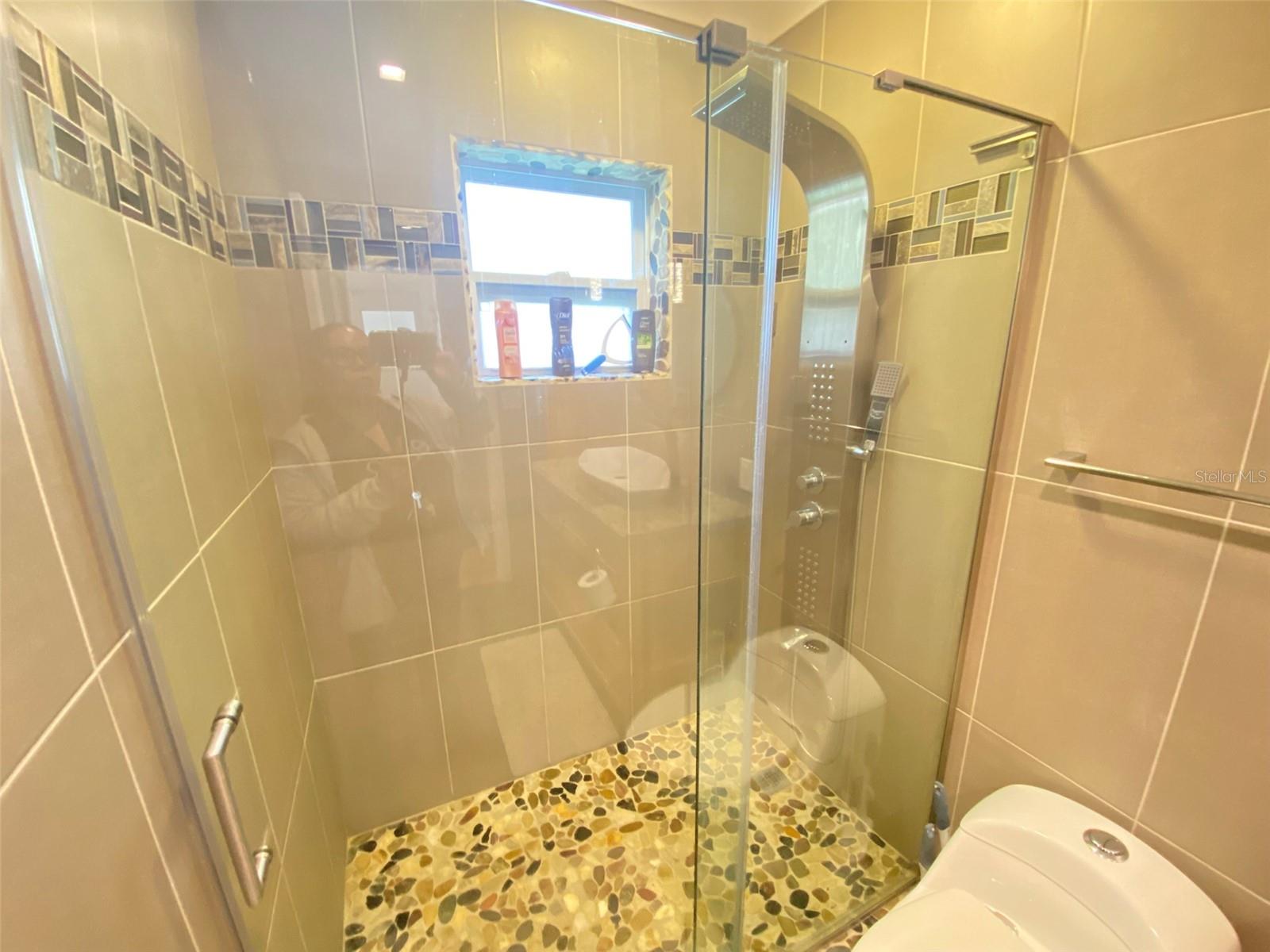 SOUTHFORK SUB - Residential Lease