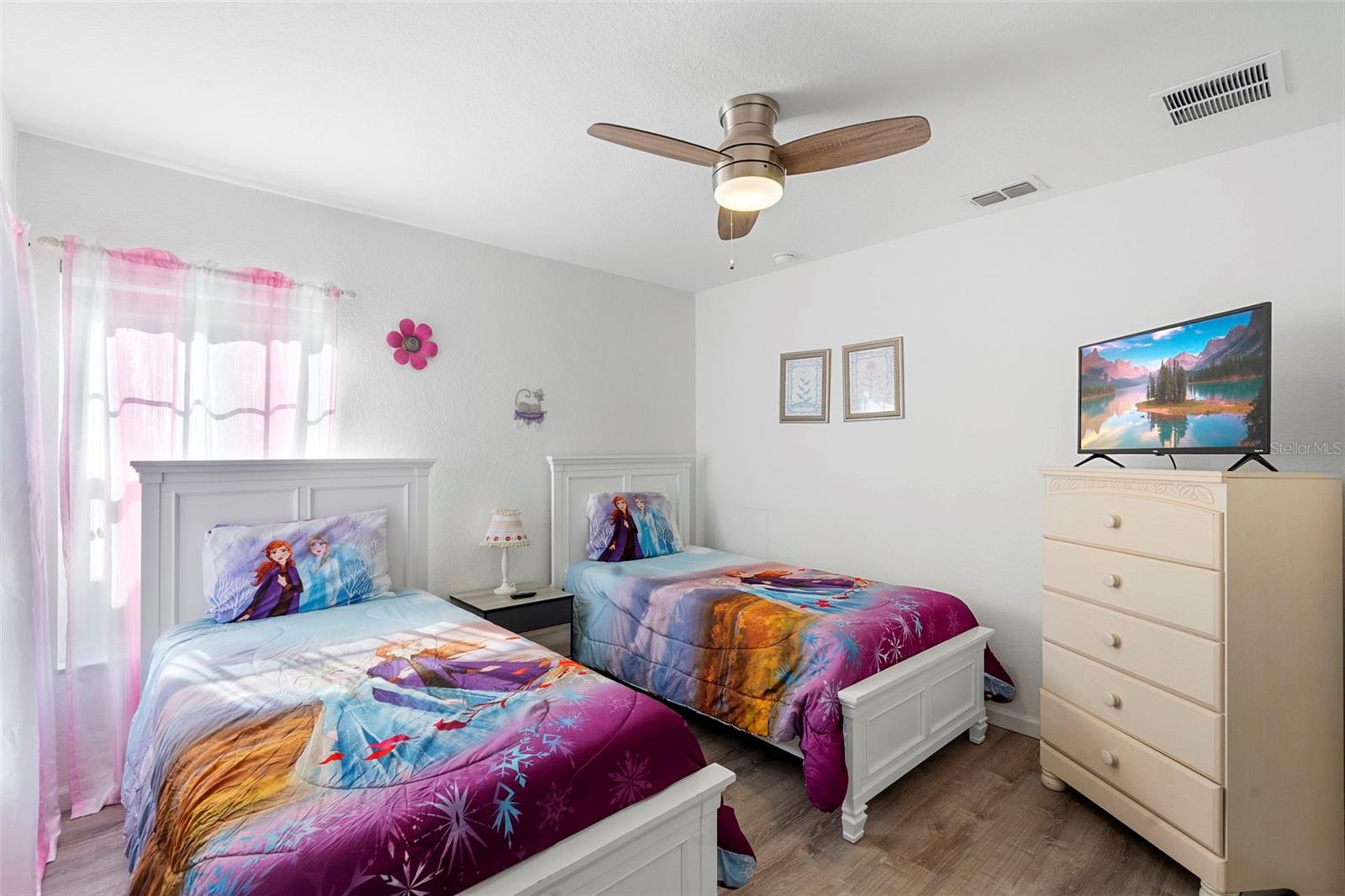 WINDSOR HILLS PH 3 - Residential