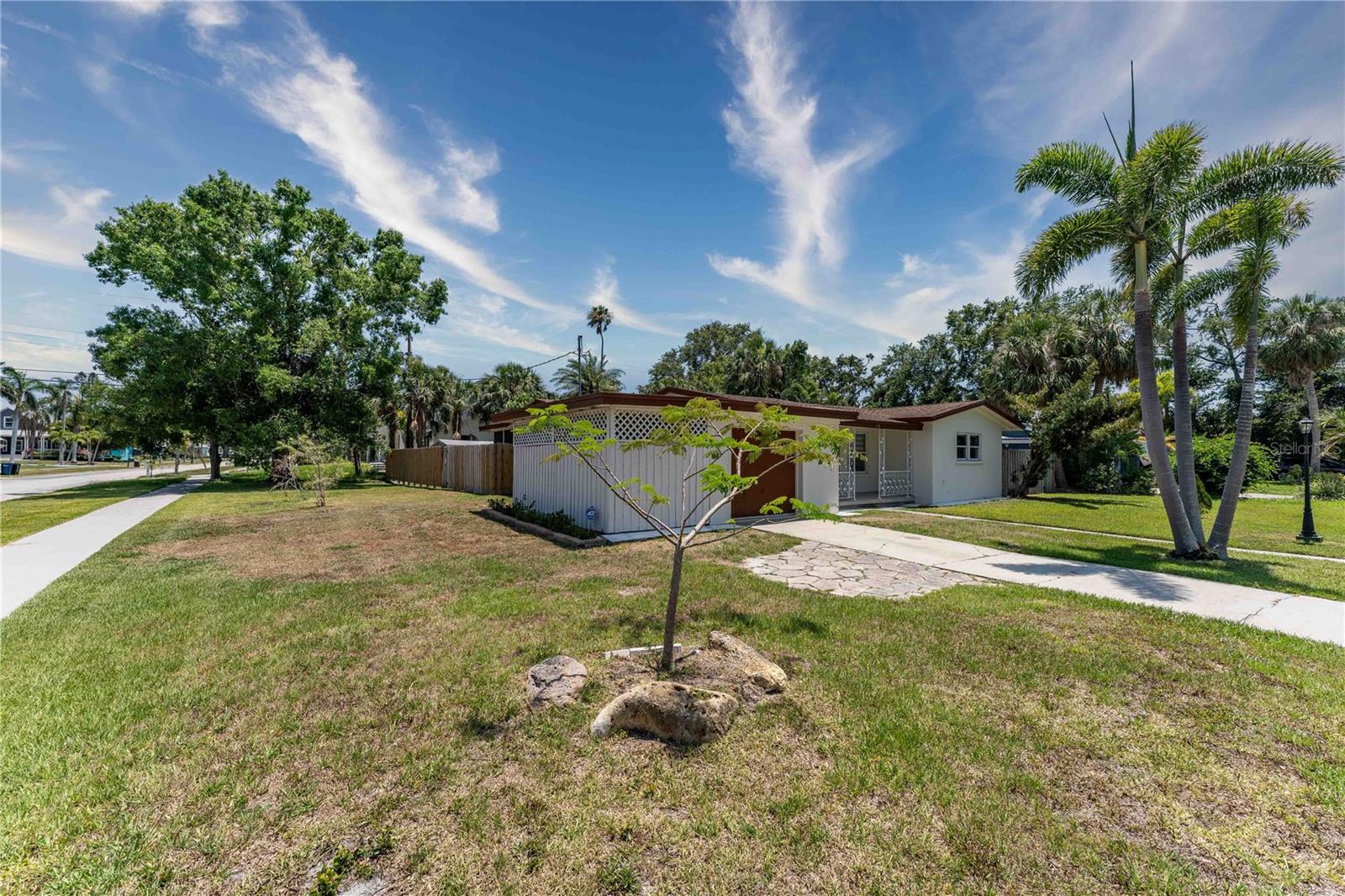 WHITFIELD ESTATES BLKS 14-23 & 26 - Residential