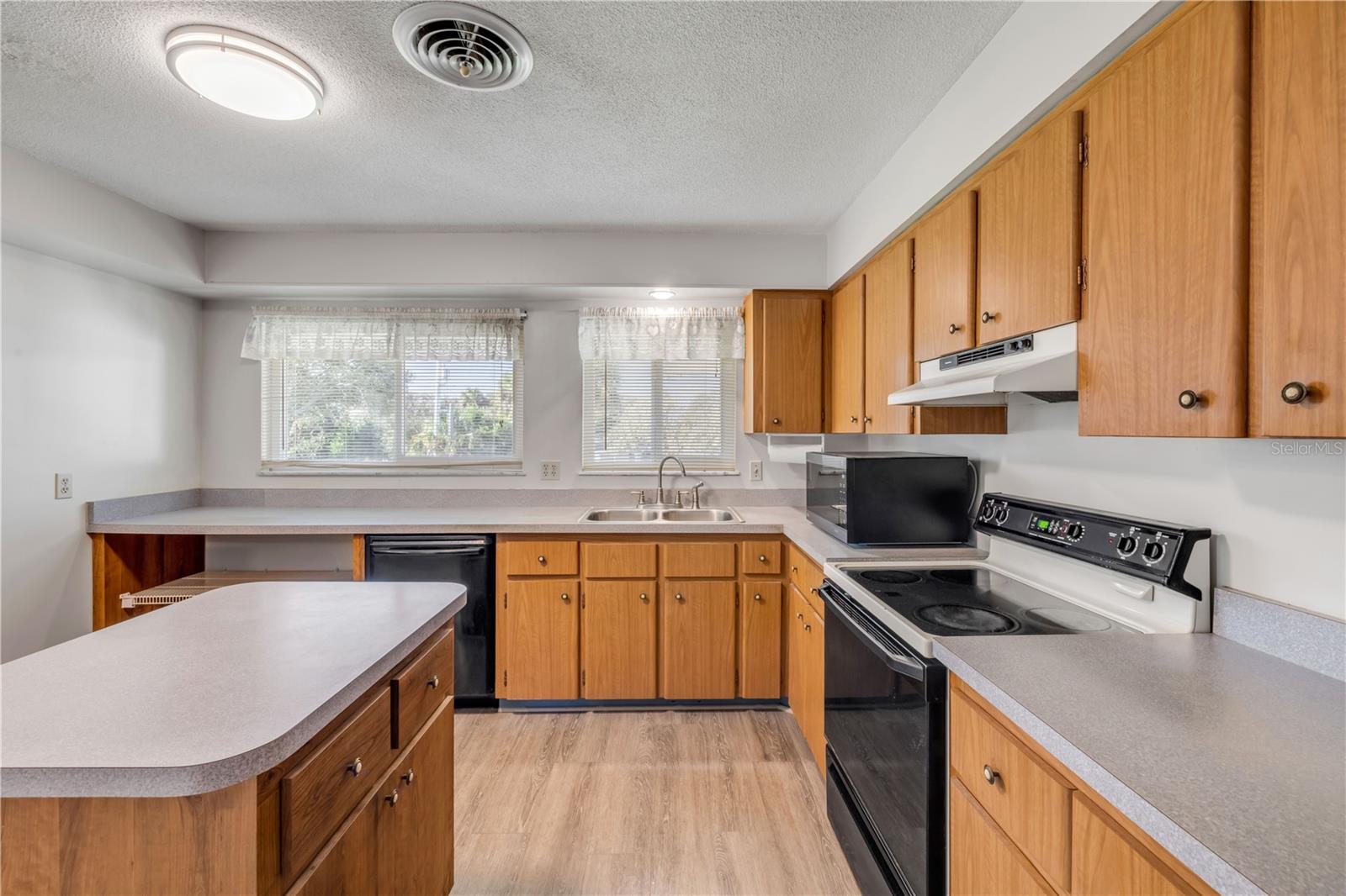 SILVER SANDS SEC A - Residential