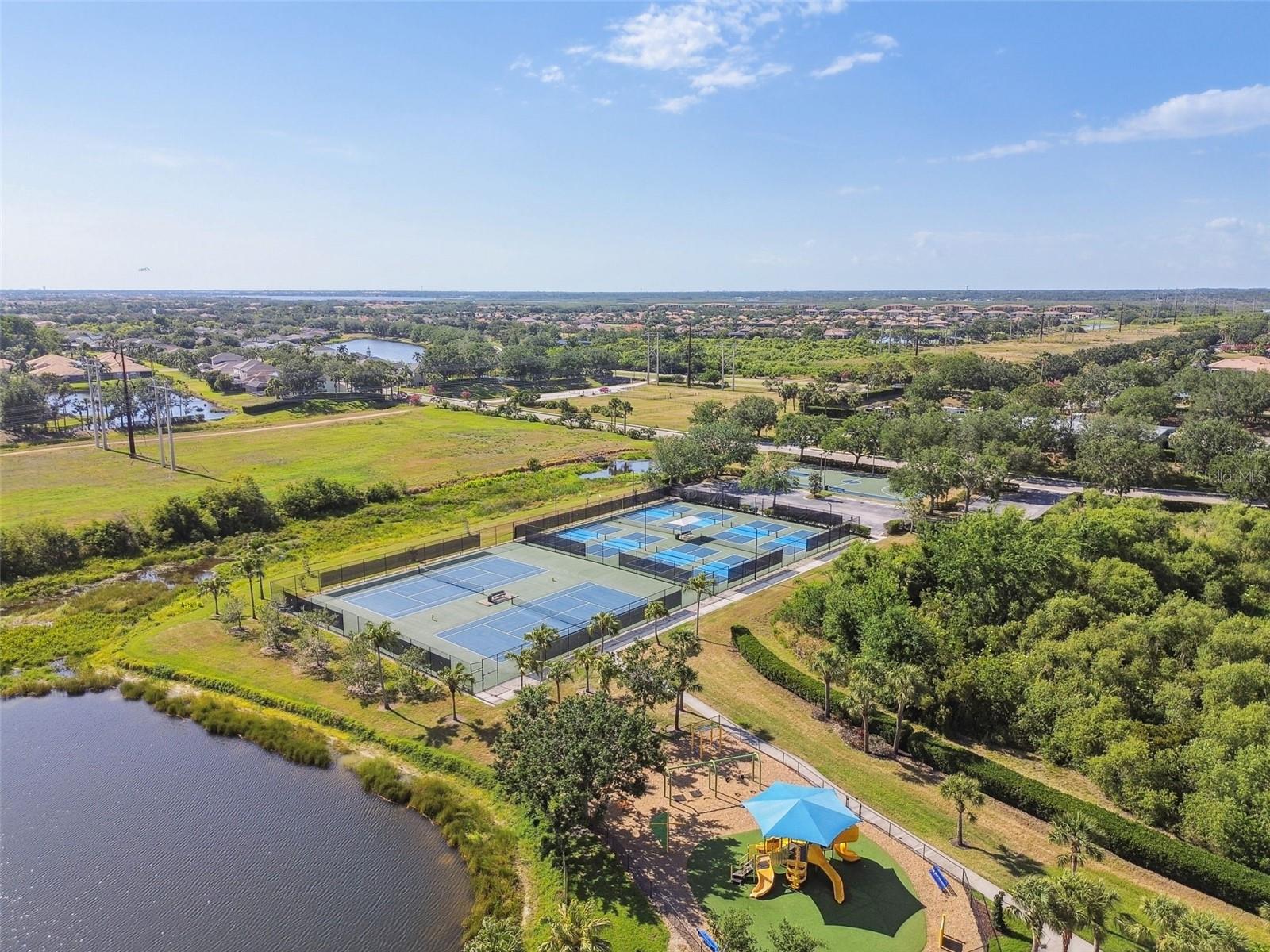 STONE HARBOUR III - Residential