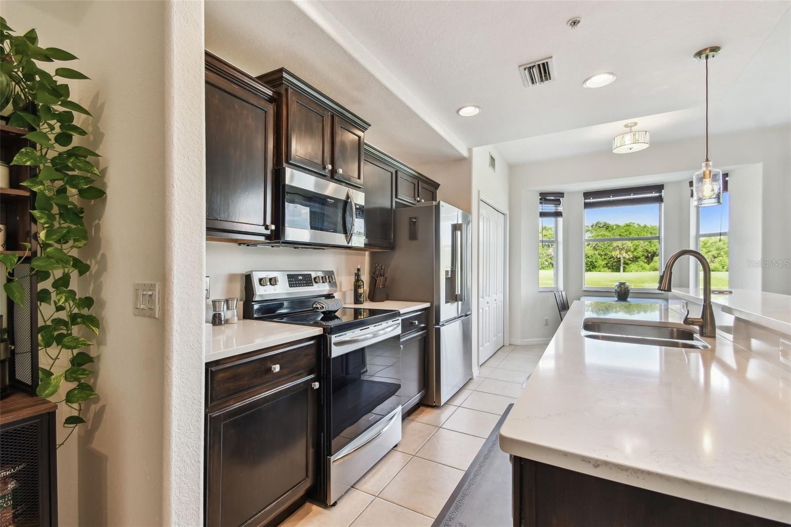 STONE HARBOUR III - Residential