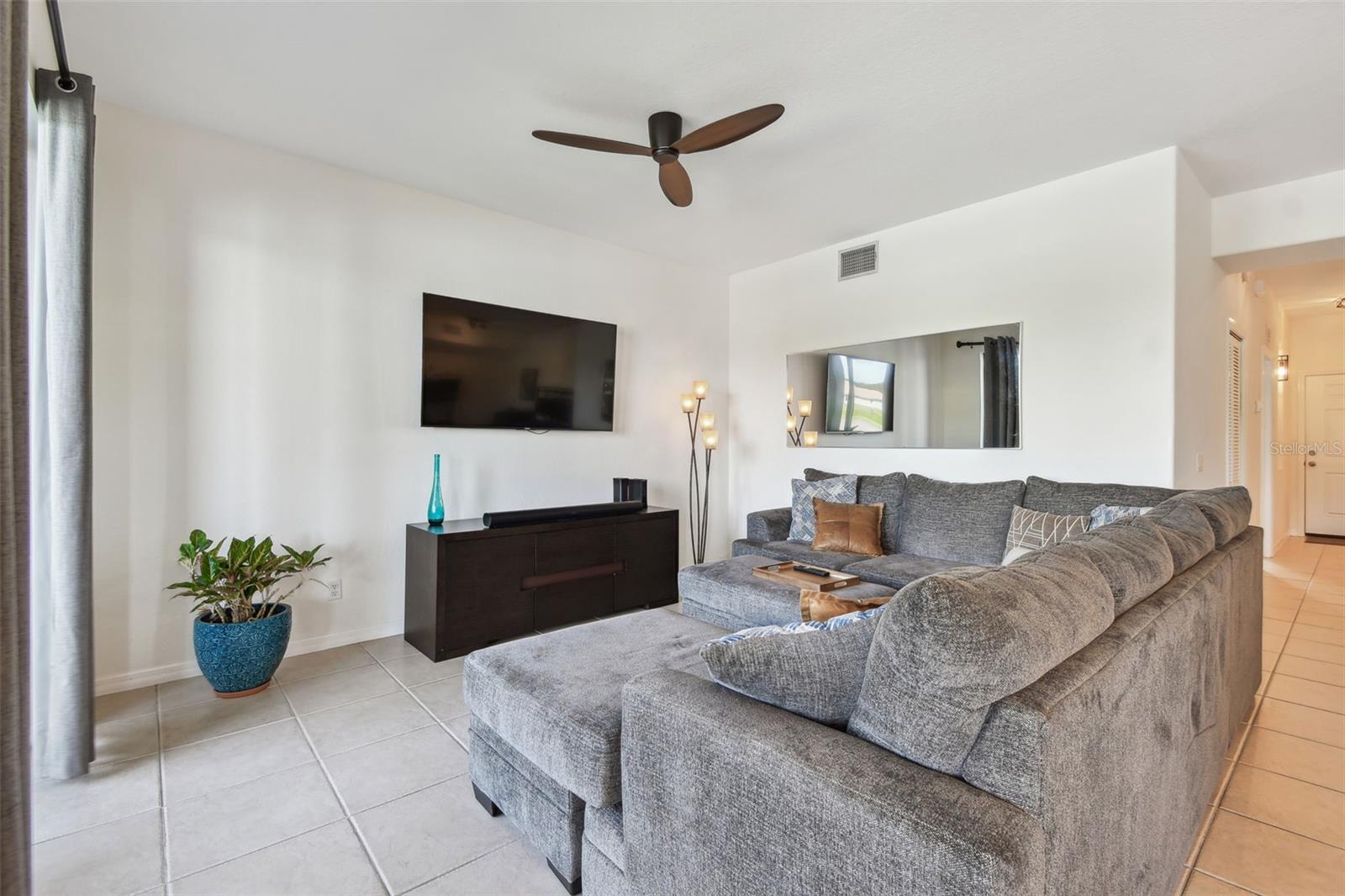 STONE HARBOUR III - Residential