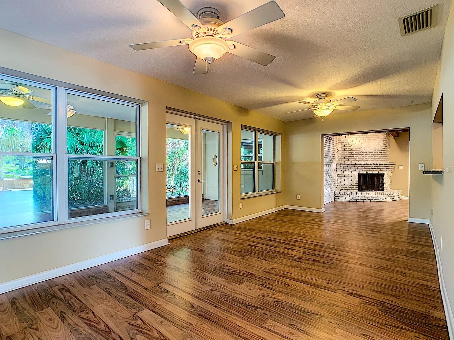 GREENBRIAR - Residential