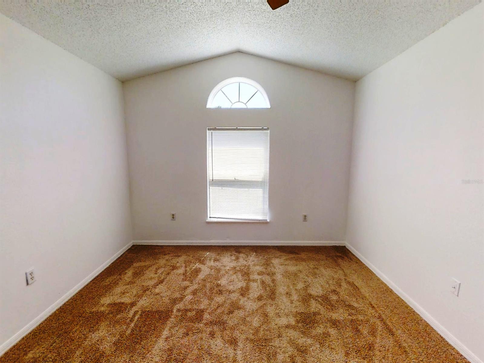 Deltona Lakes Unit 32 - Residential