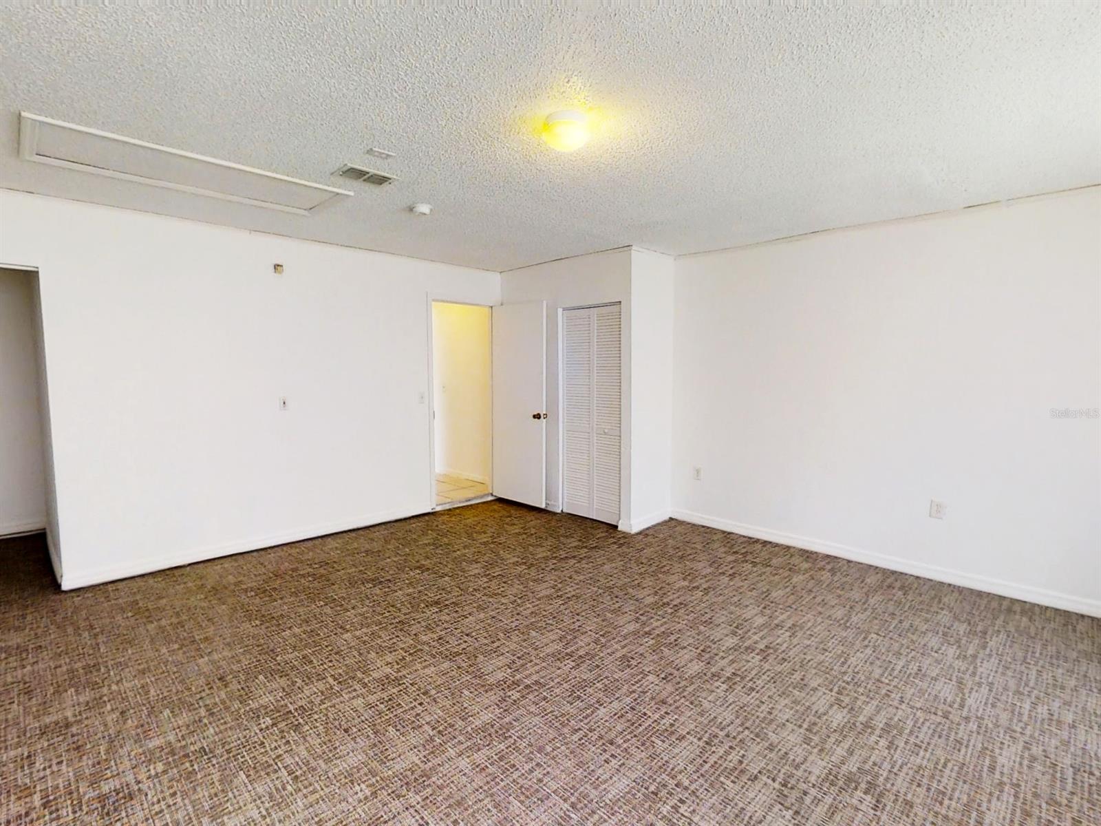 Deltona Lakes Unit 32 - Residential