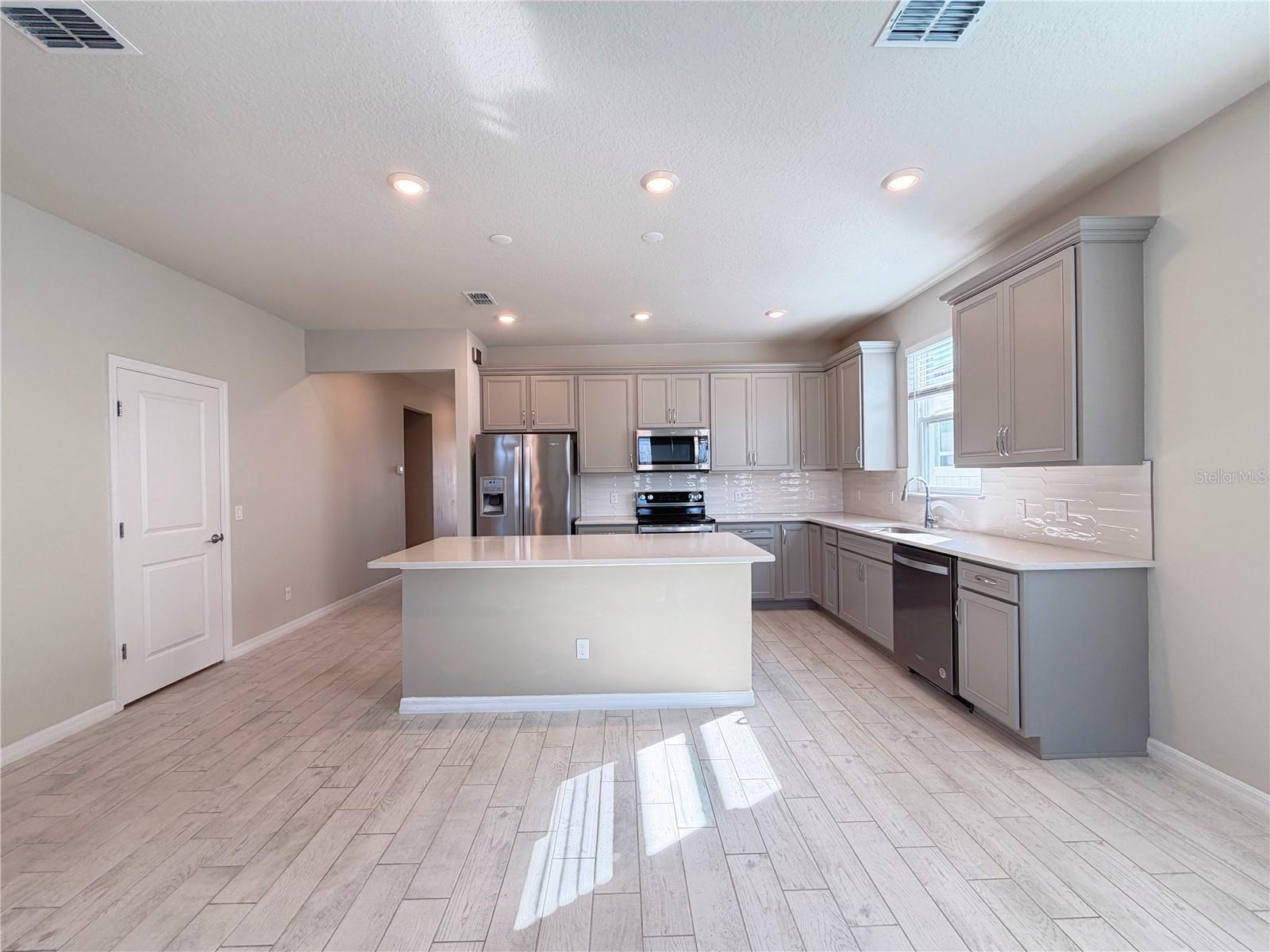 SPLIT OAK RESERVE - Residential