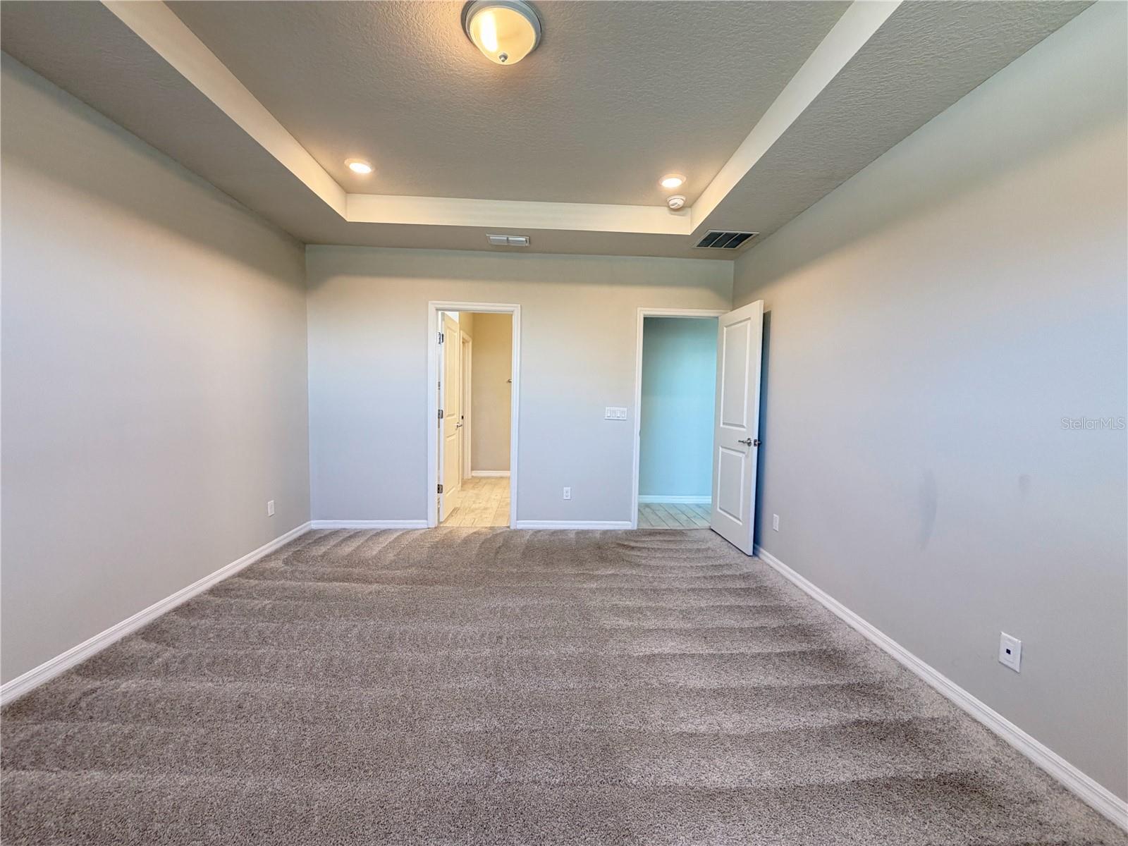 SPLIT OAK RESERVE - Residential