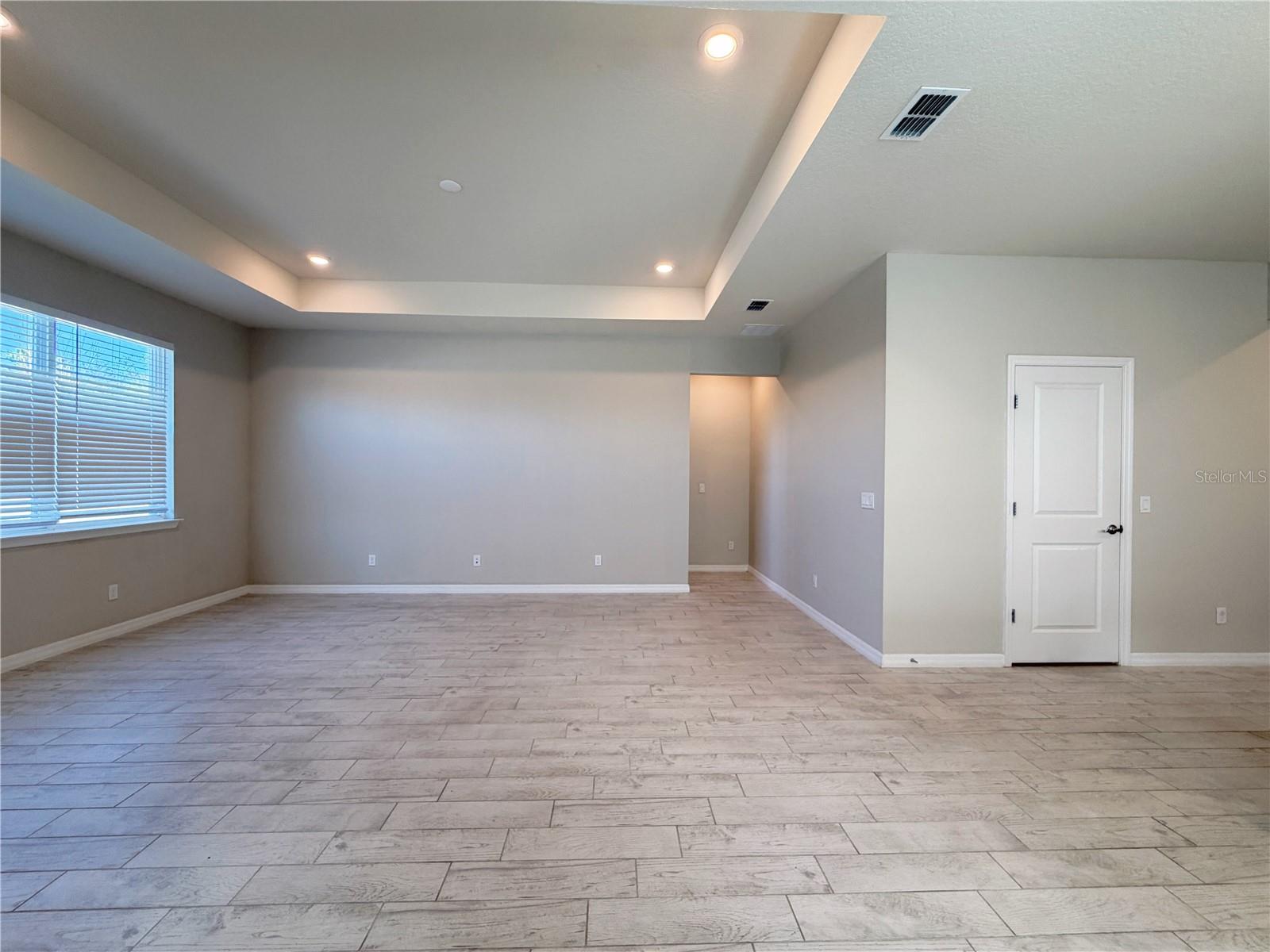 SPLIT OAK RESERVE - Residential