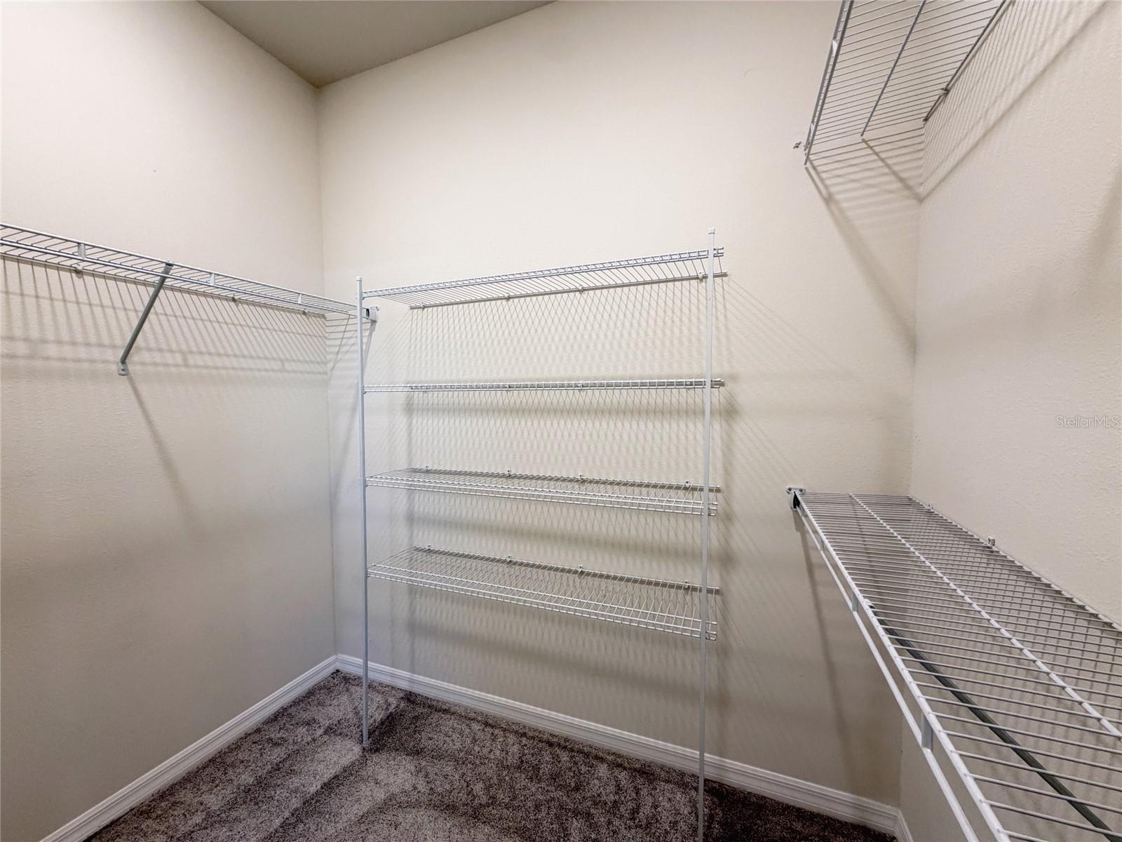 SPLIT OAK RESERVE - Residential