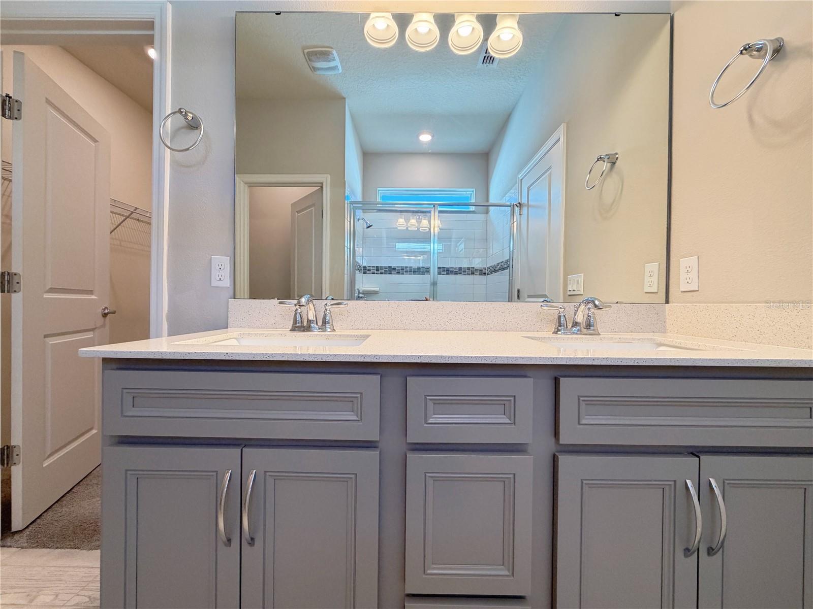 SPLIT OAK RESERVE - Residential