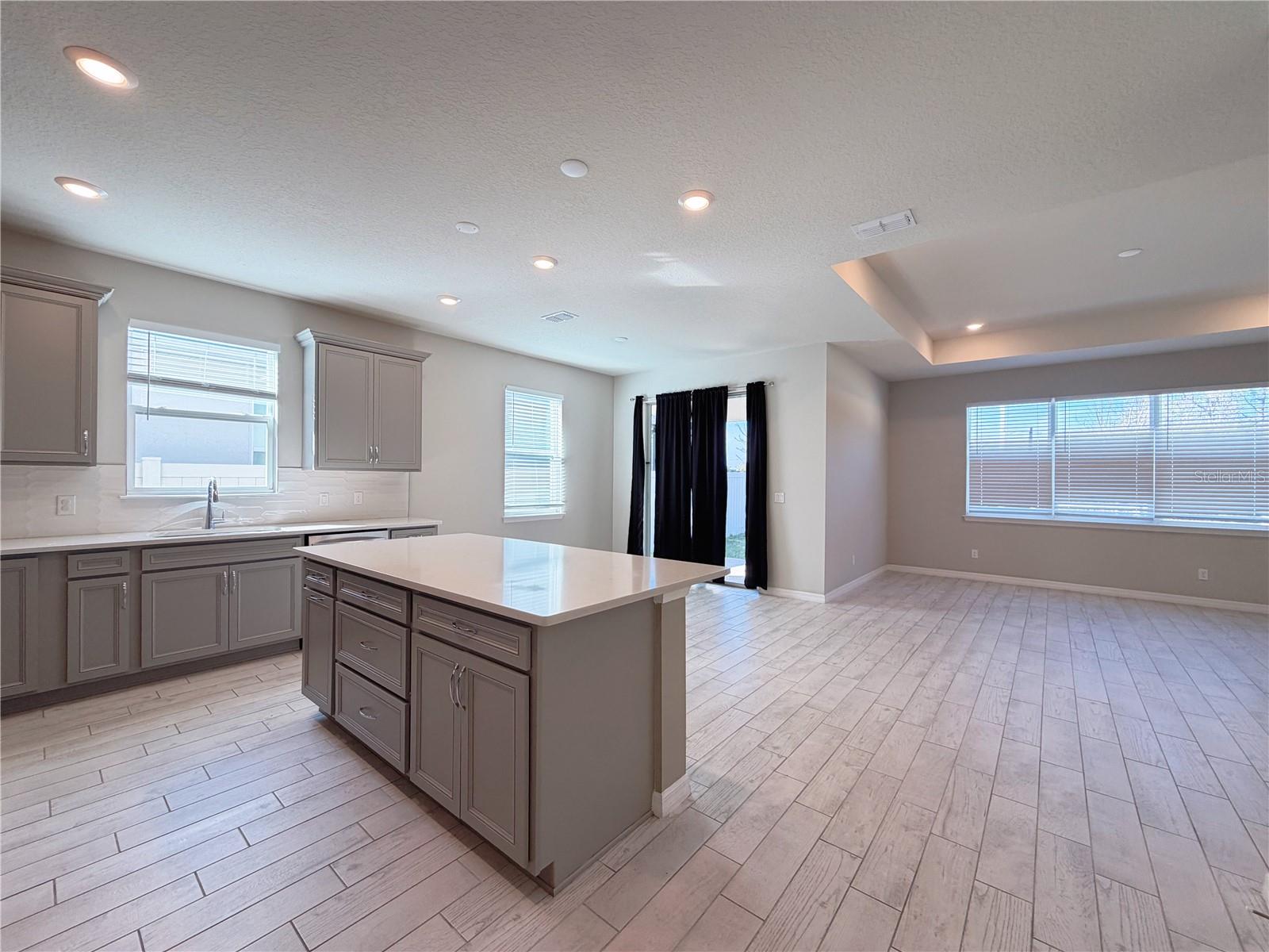 SPLIT OAK RESERVE - Residential