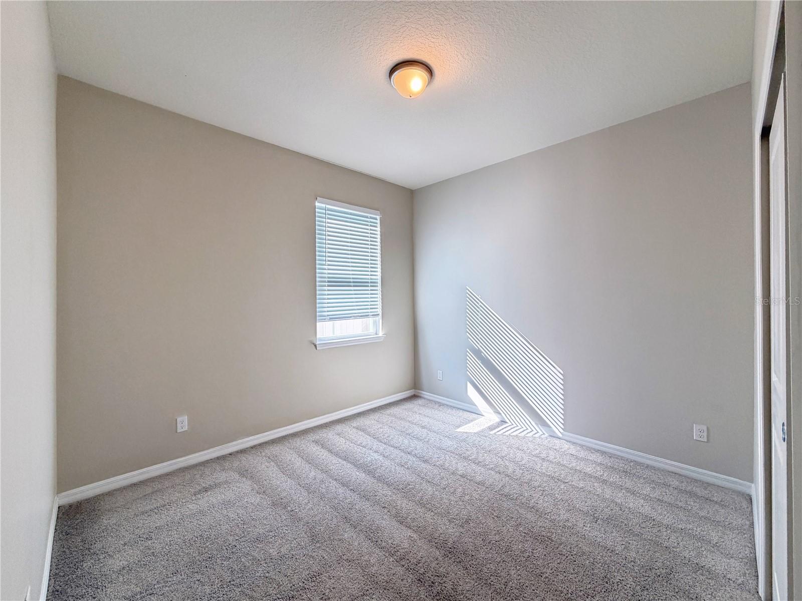 SPLIT OAK RESERVE - Residential