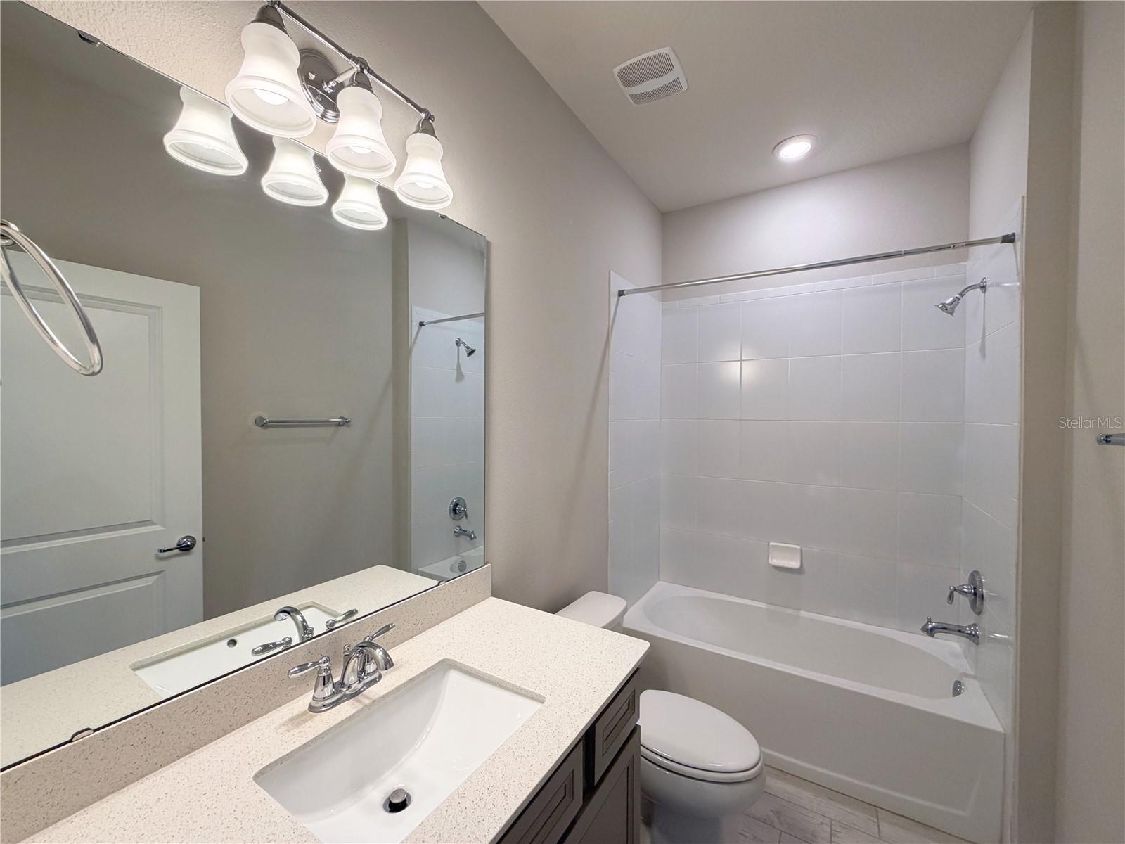 SPLIT OAK RESERVE - Residential