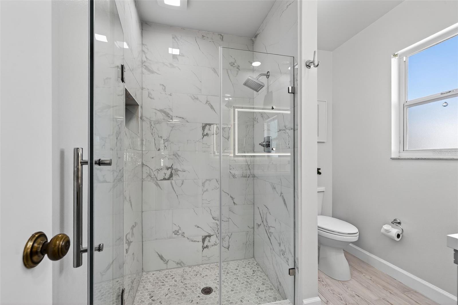 HI-RIDGE ESTATES 3RD ADD - Residential