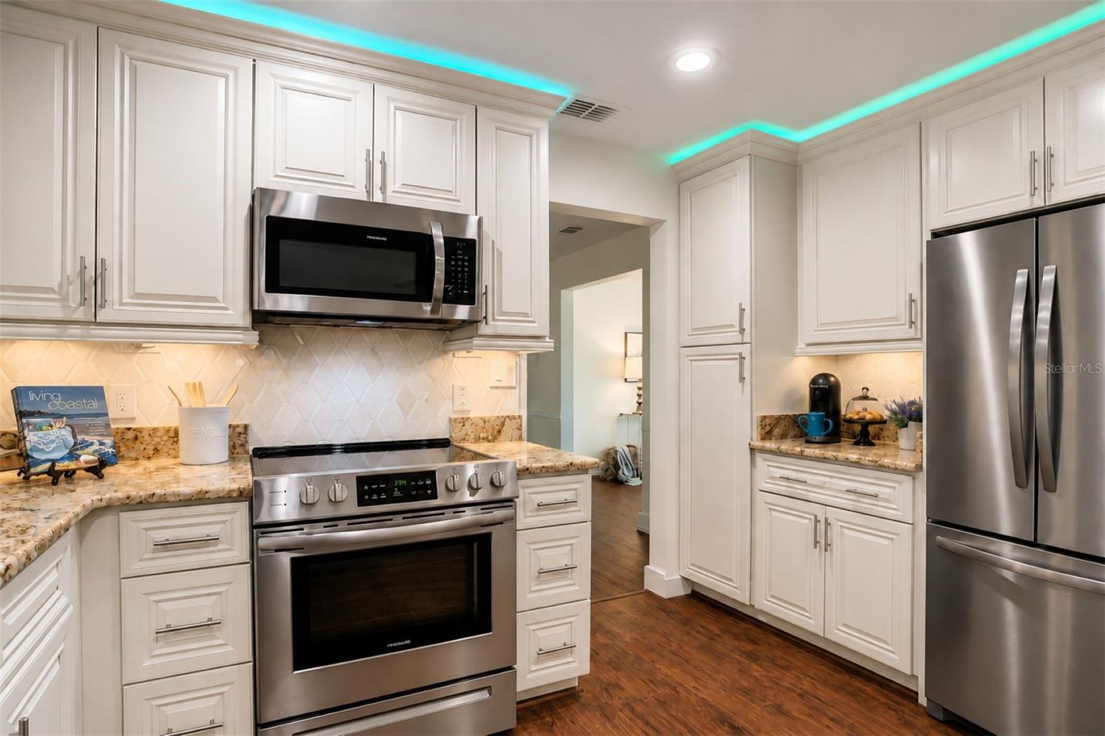 WEST WEDGEWOOD PARK 8TH ADD - Residential