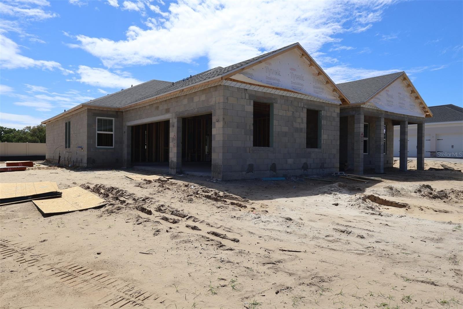 WILLOW RUN - Residential