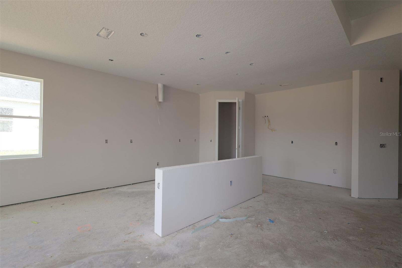 WILLOW RUN - Residential