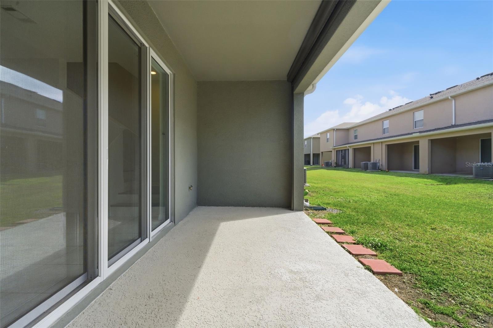 ATRIA/RIDGEWOOD LAKES - Residential