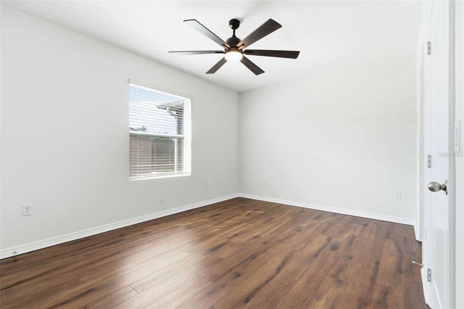 ATRIA/RIDGEWOOD LAKES - Residential