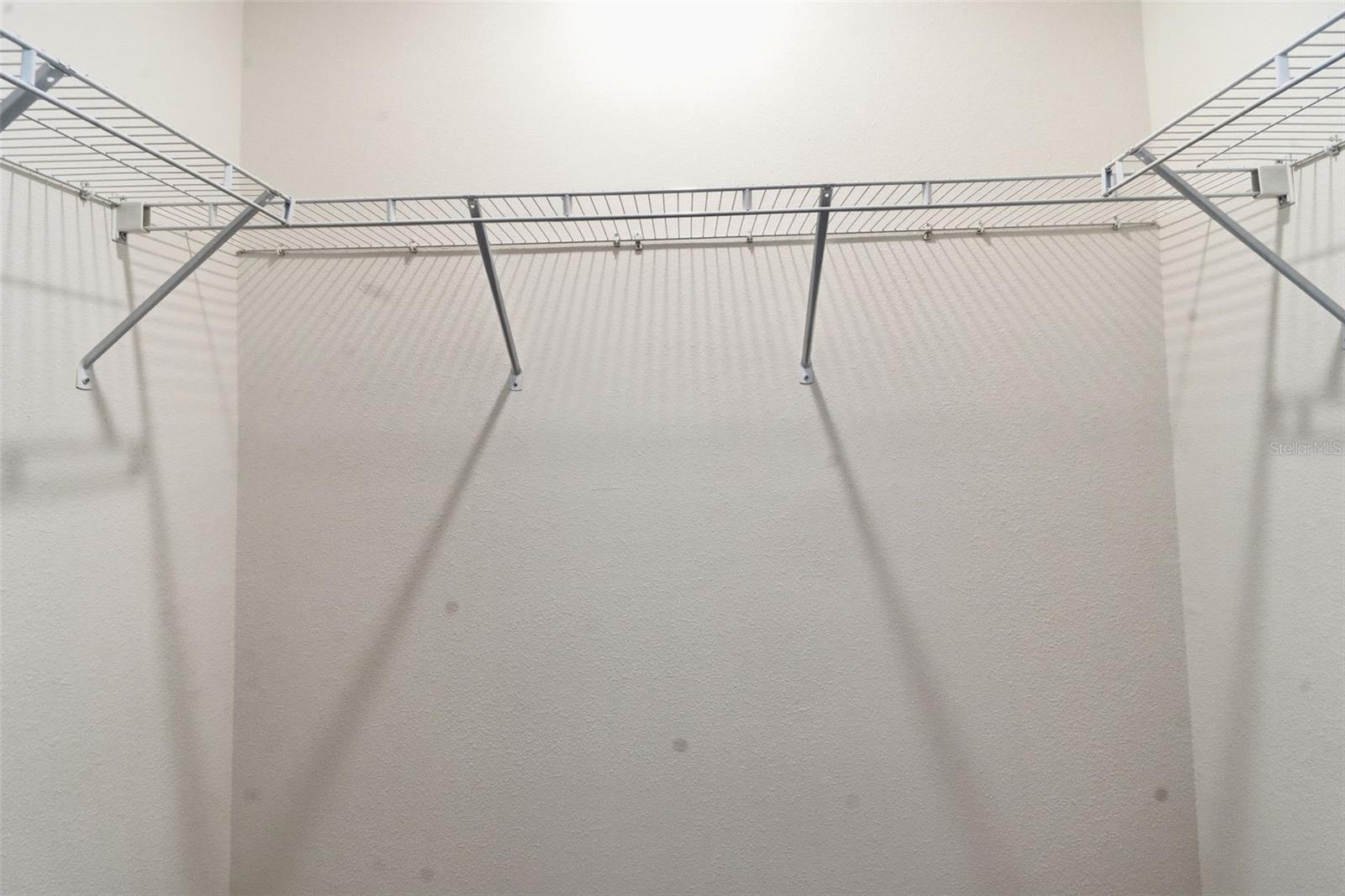 ATRIA/RIDGEWOOD LAKES - Residential