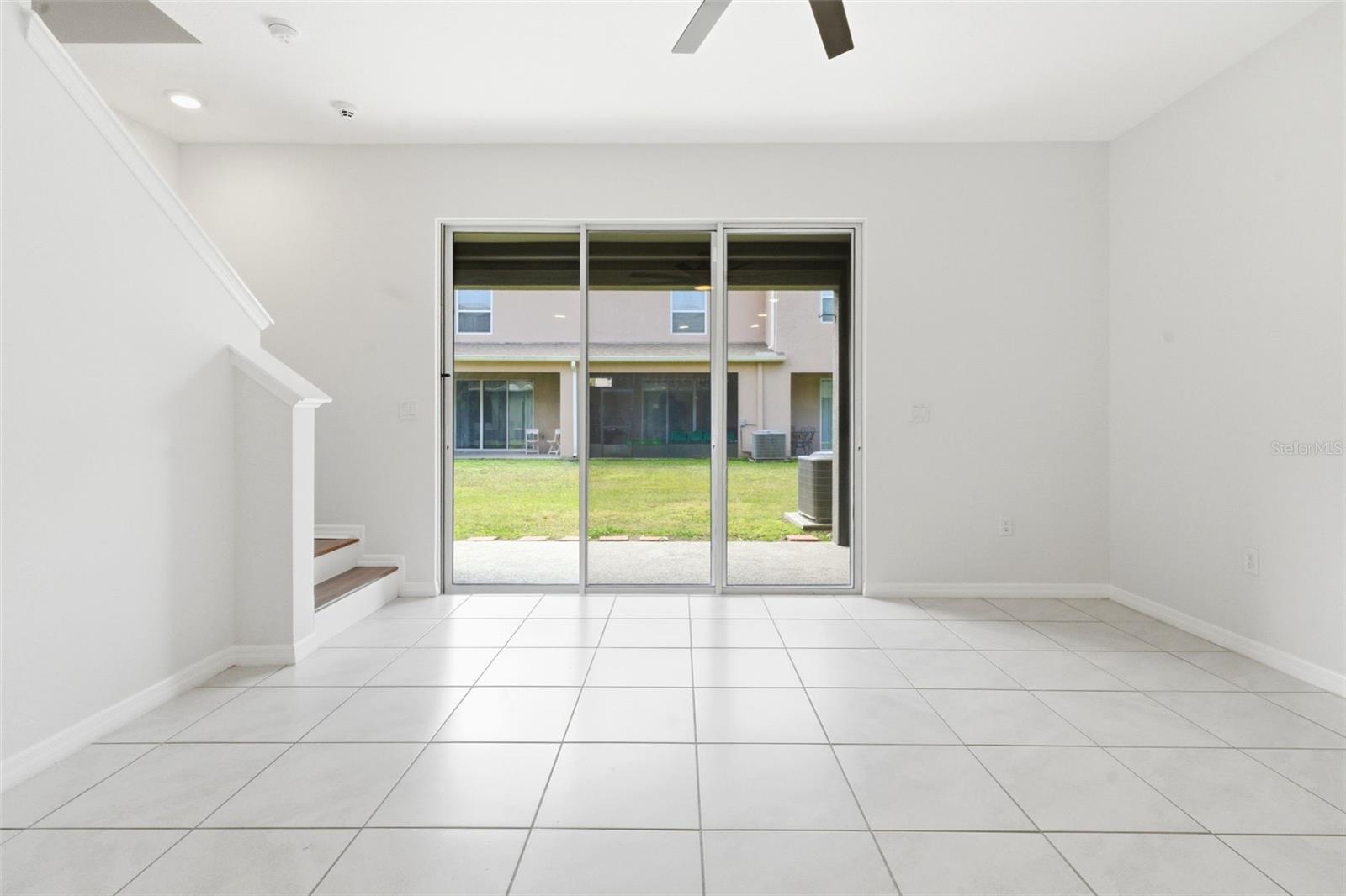 ATRIA/RIDGEWOOD LAKES - Residential