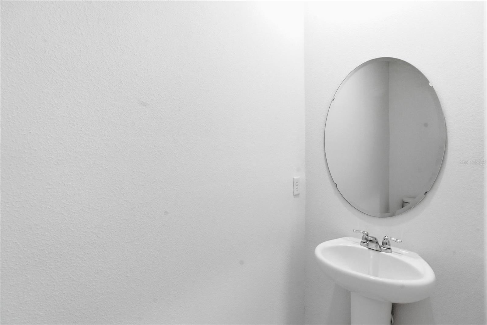 ATRIA/RIDGEWOOD LAKES - Residential