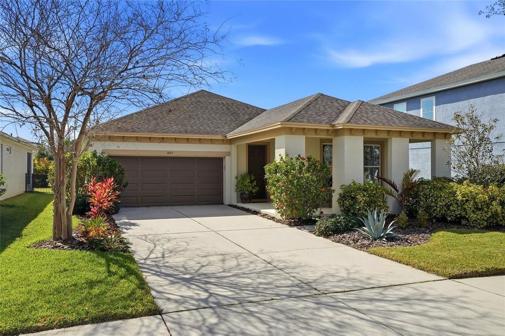 Photo of 7015 Old Benton Drive, Apollo Beach, FL 33572 (MLS # TB8478181)