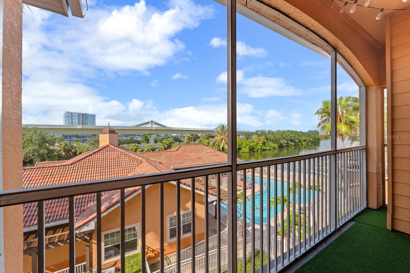 CULBREATH KEY BAYSIDE CONDOMIN - Residential