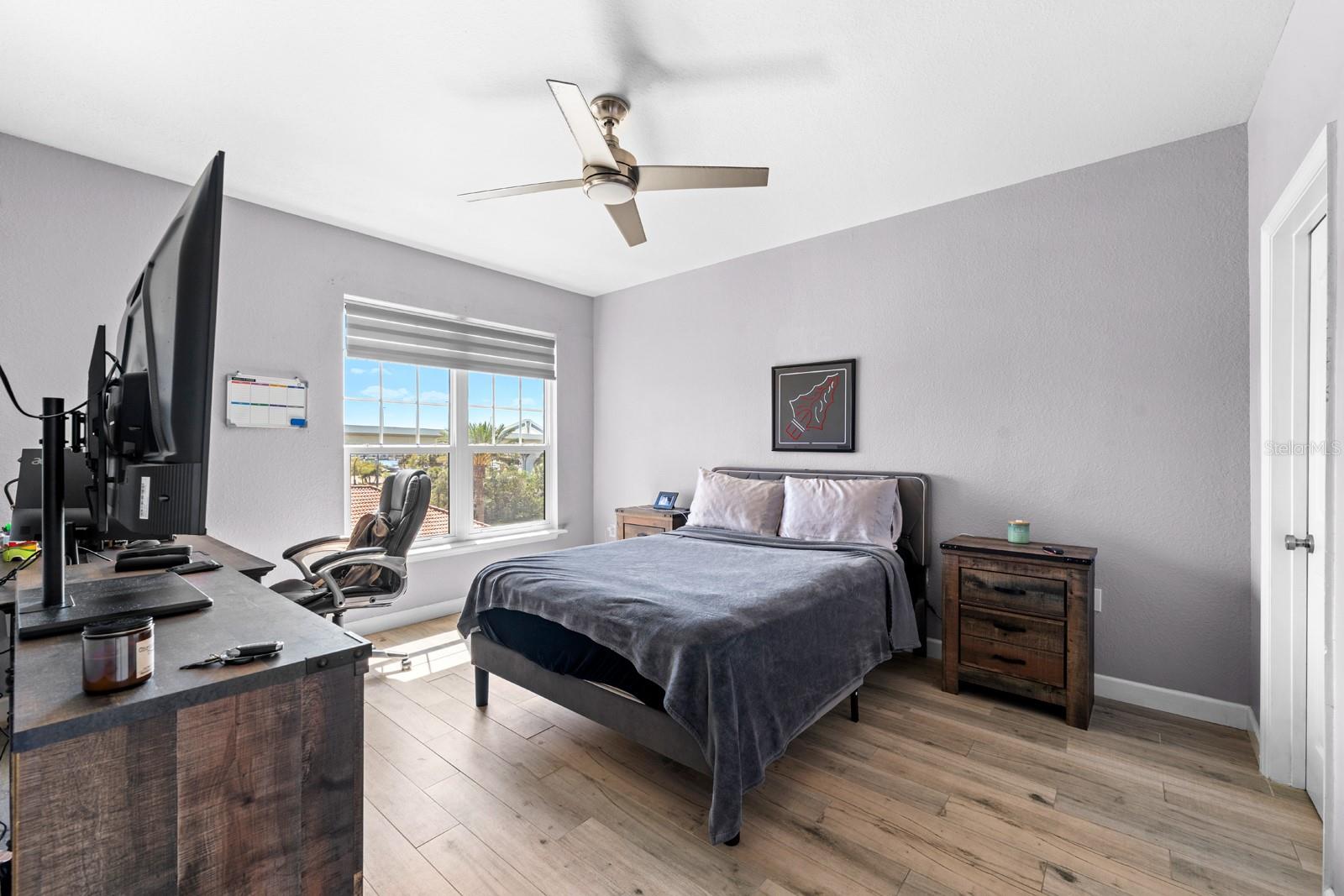 CULBREATH KEY BAYSIDE CONDOMIN - Residential