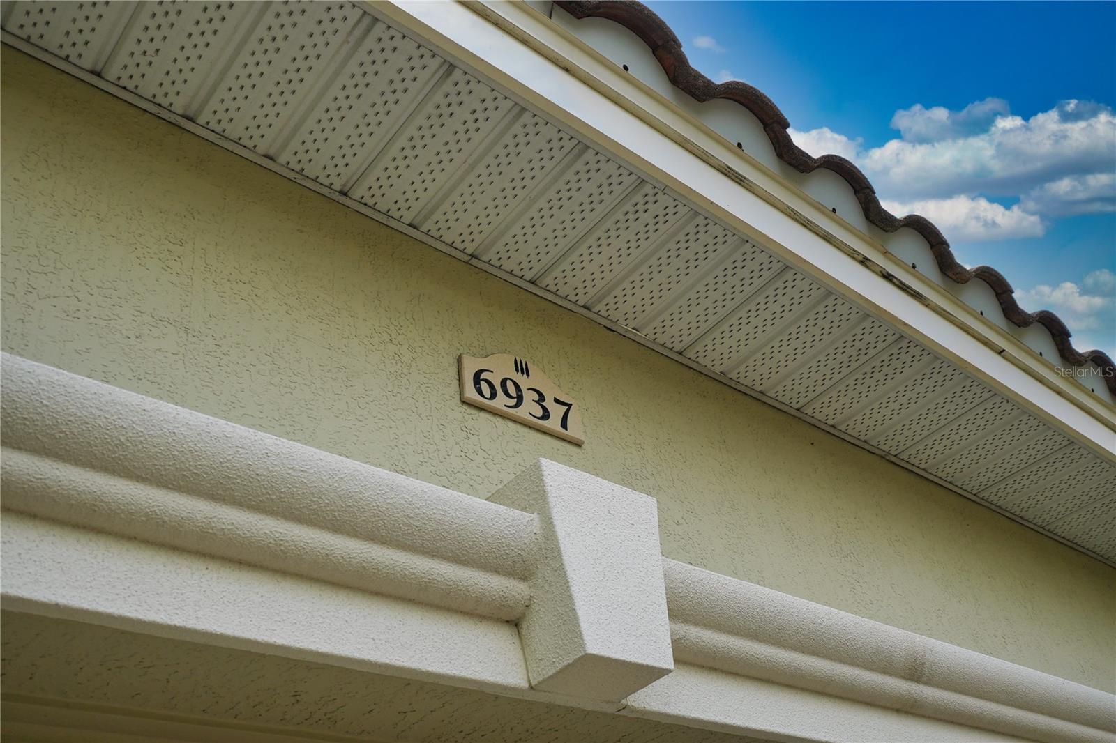 TOSCANA W - Residential Lease