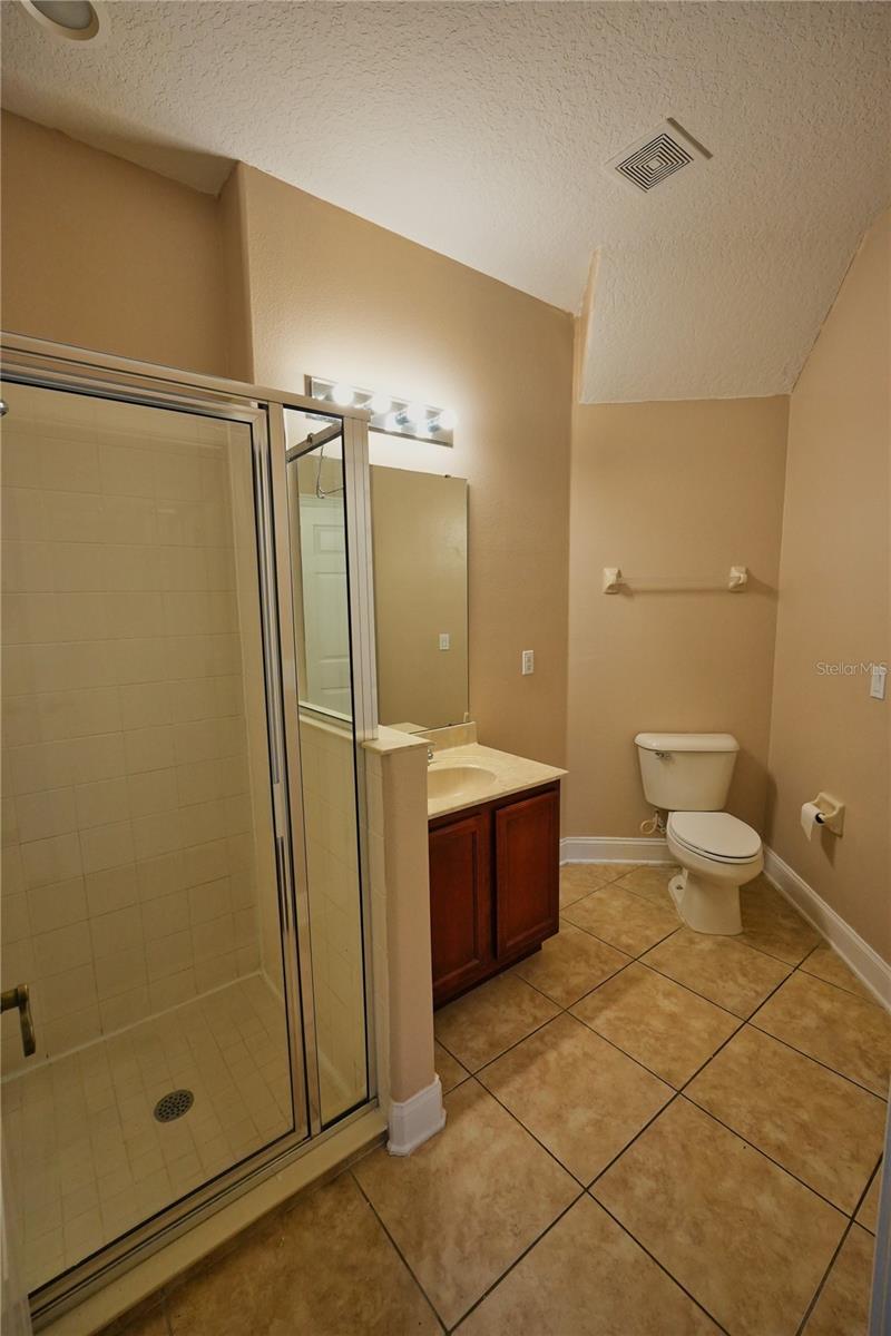 TOSCANA W - Residential Lease