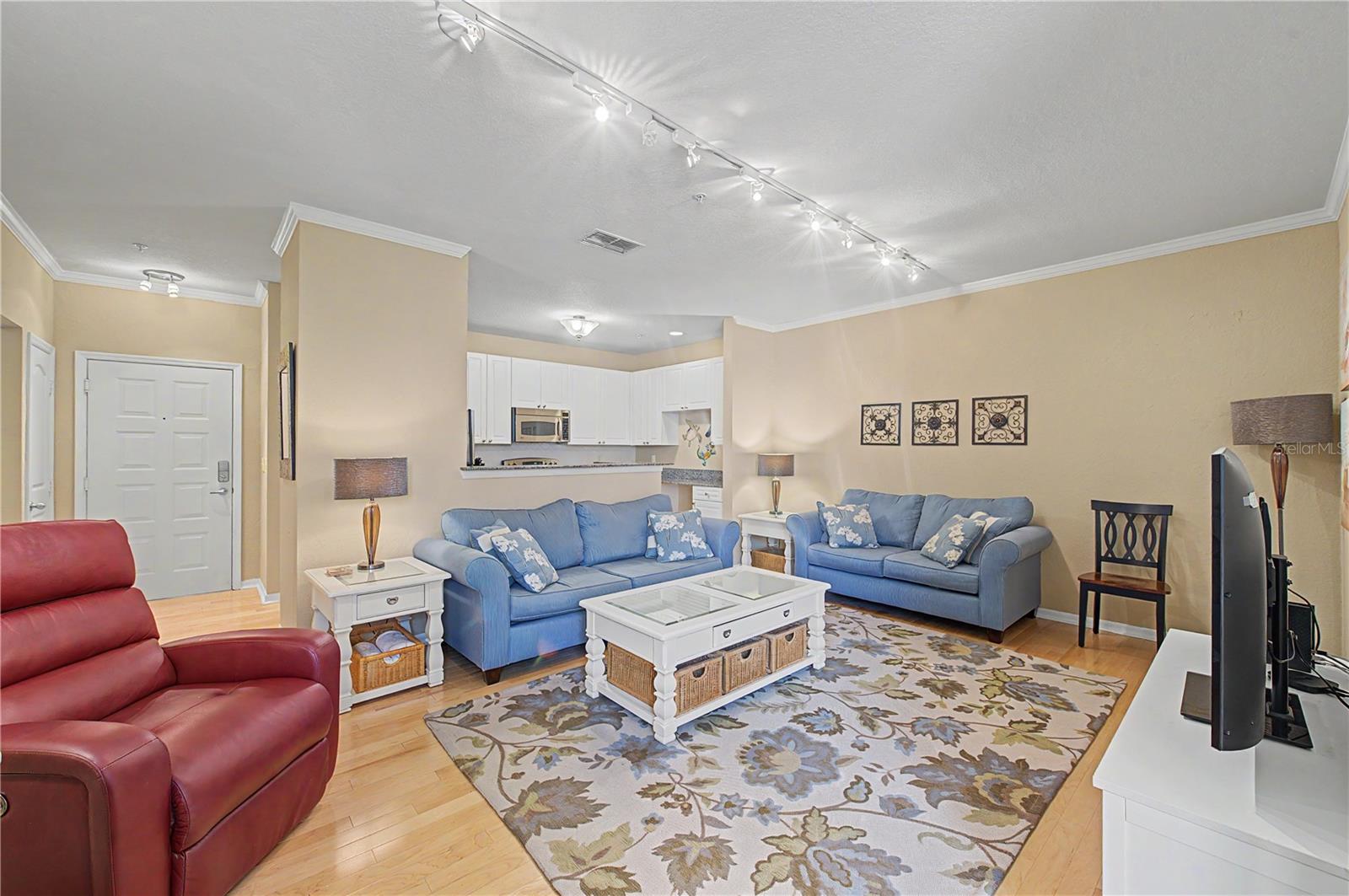 4221 W SPRUCE STREET 1222