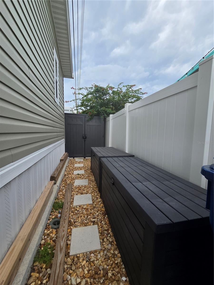 FAIR LANE ACRES - Residential