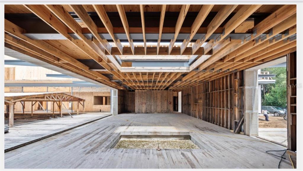 THE LAKE HOUSE - Residential