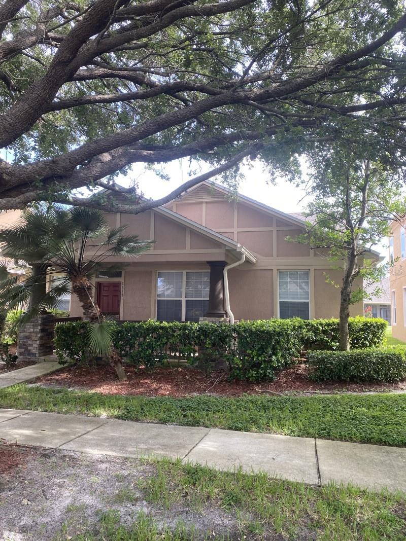 3/2 single family home. Built in 2005.