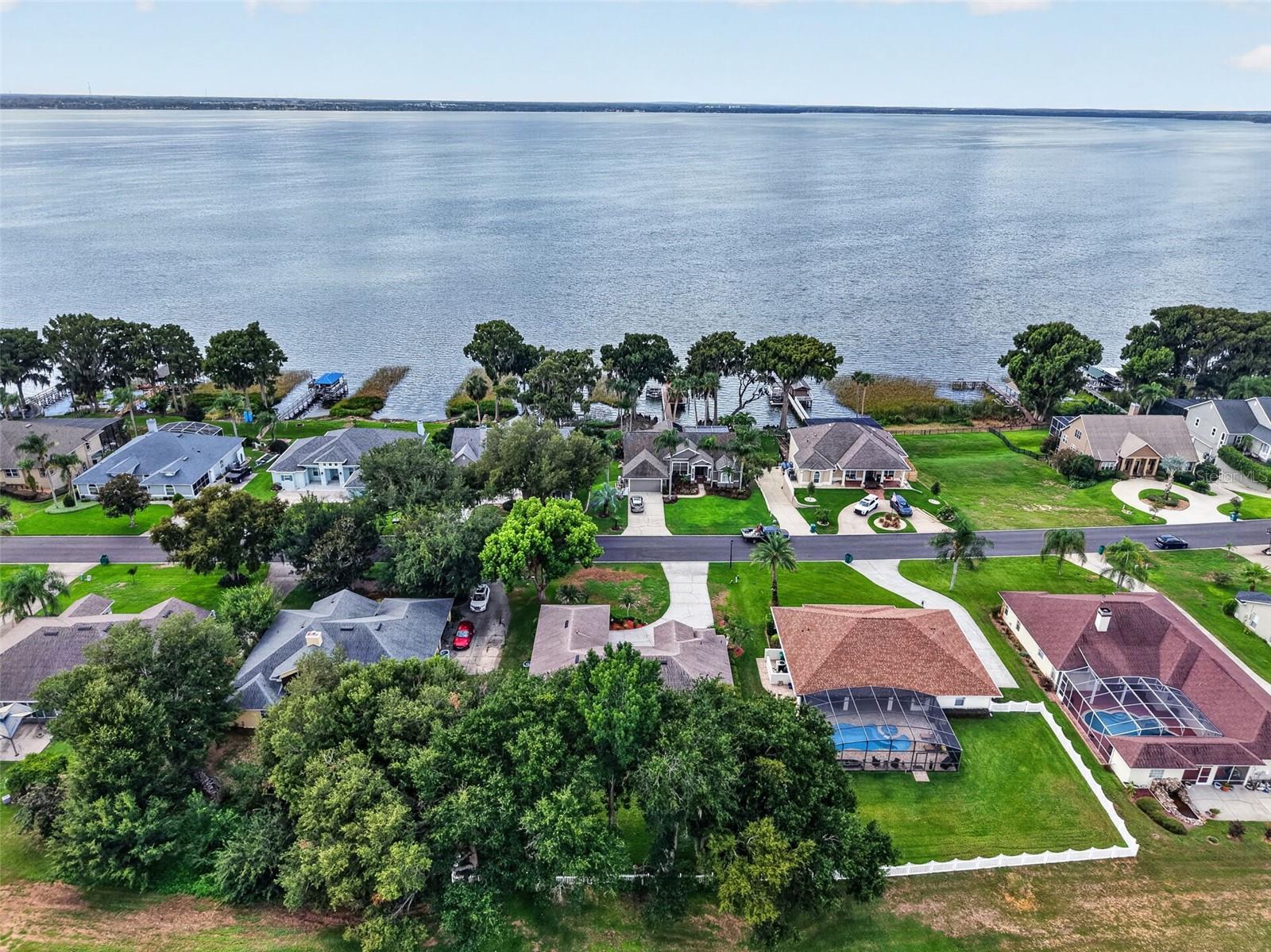 3237 INDIAN TRAIL