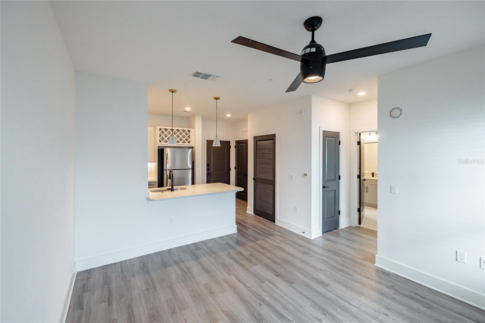 THE ROW WATERSIDE - Residential Lease