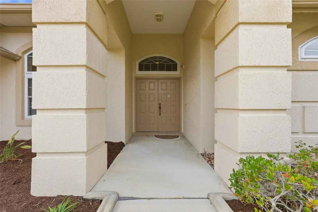 Photo of 10 Westgate Lane, Palm Coast, FL 32164 (MLS # FC314091)