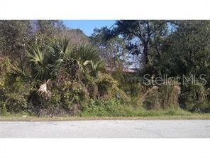 TREEHOUSES AT MOHR LOOP - Land