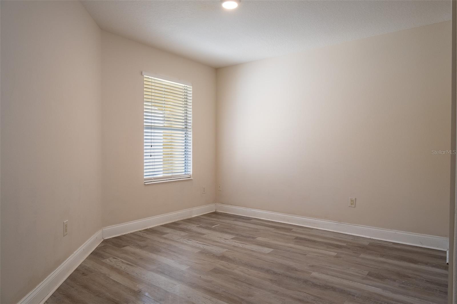 TOSCANA UNIT 1 55/77 LOT 83 - Residential