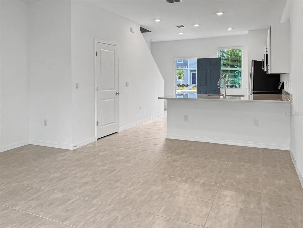 Photo of 2949 Skyline Loop, Kissimmee, FL 34758 (MLS # O6389322)