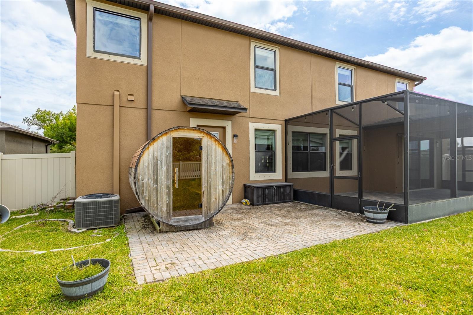 ESTUARY - Residential