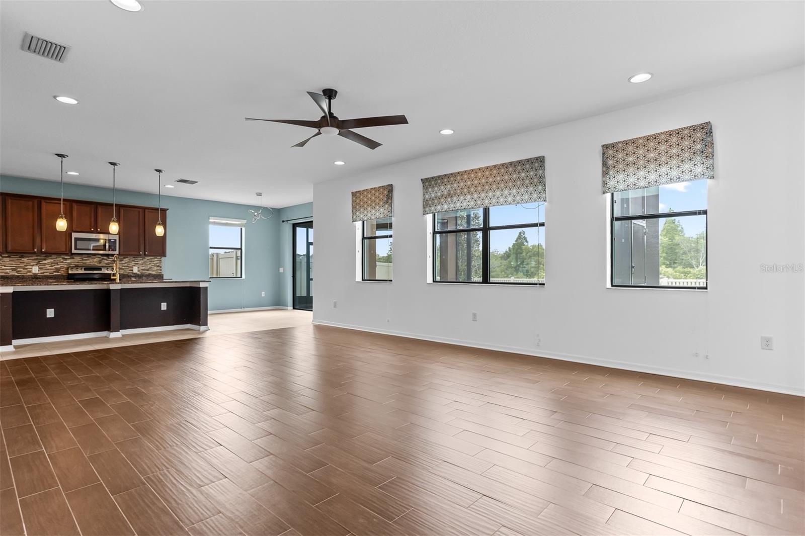 ESTUARY - Residential