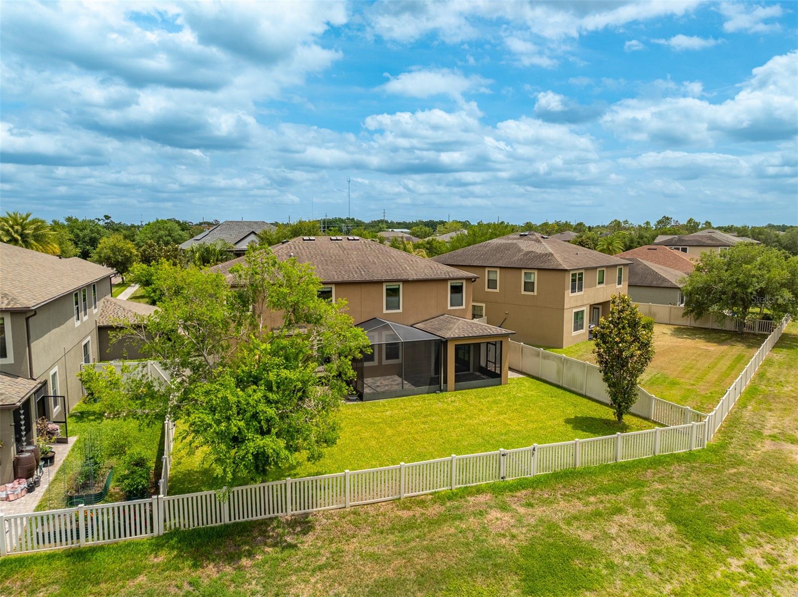 ESTUARY - Residential