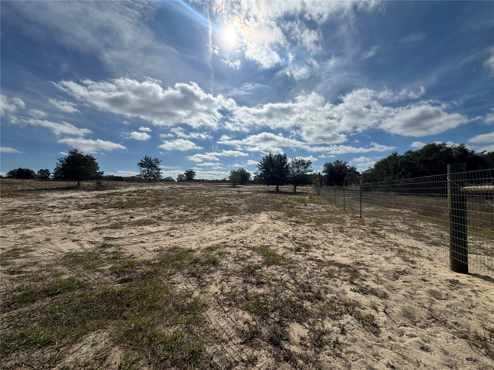 GLEN ST MARY SUB - Land