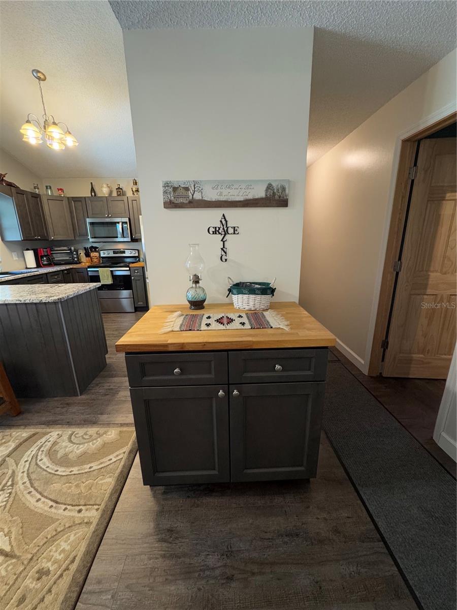 ACREAGE - Residential